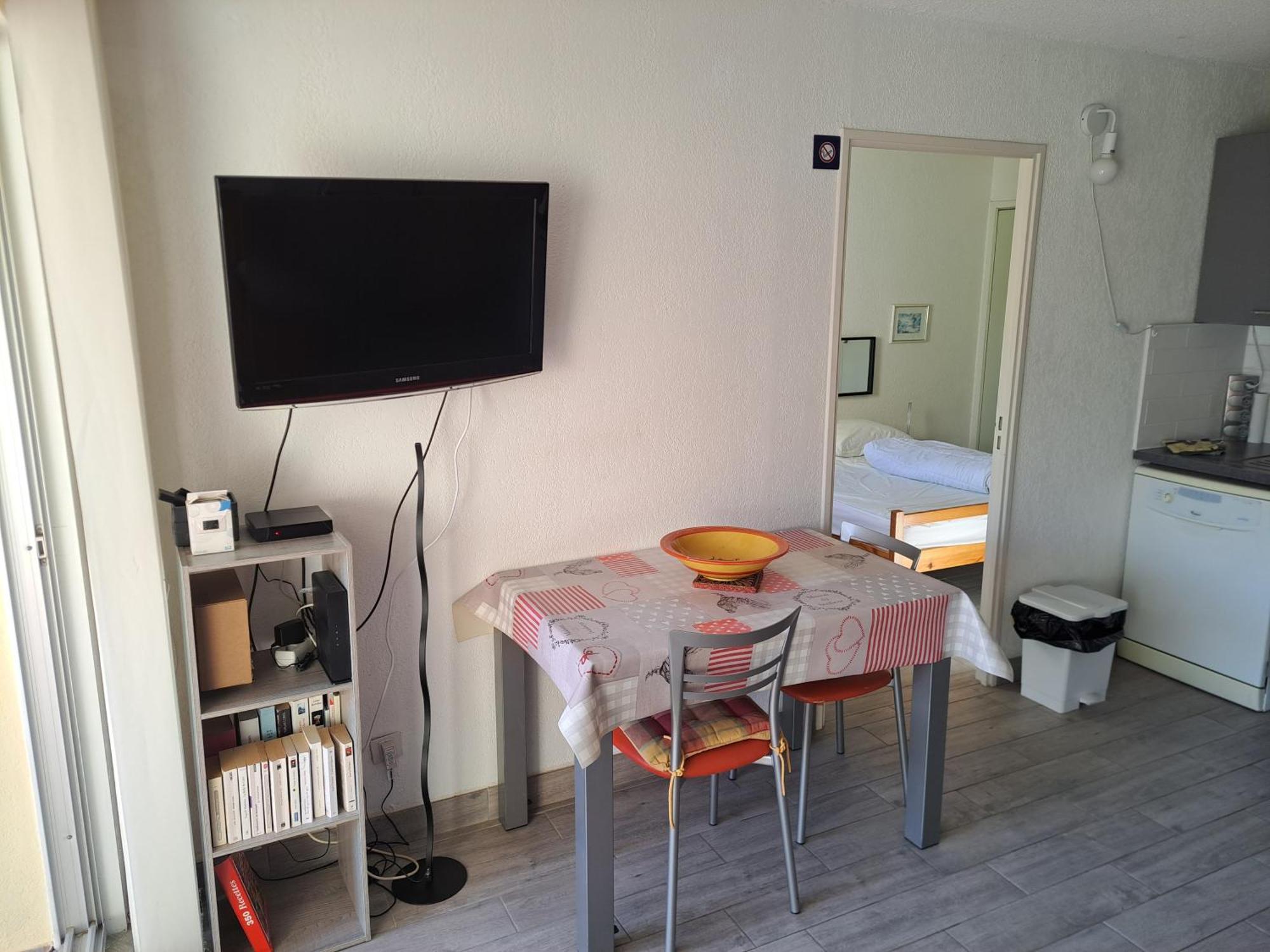 Helios 32, T2 Climatise, Parking, 500M Plage 아그 외부 사진